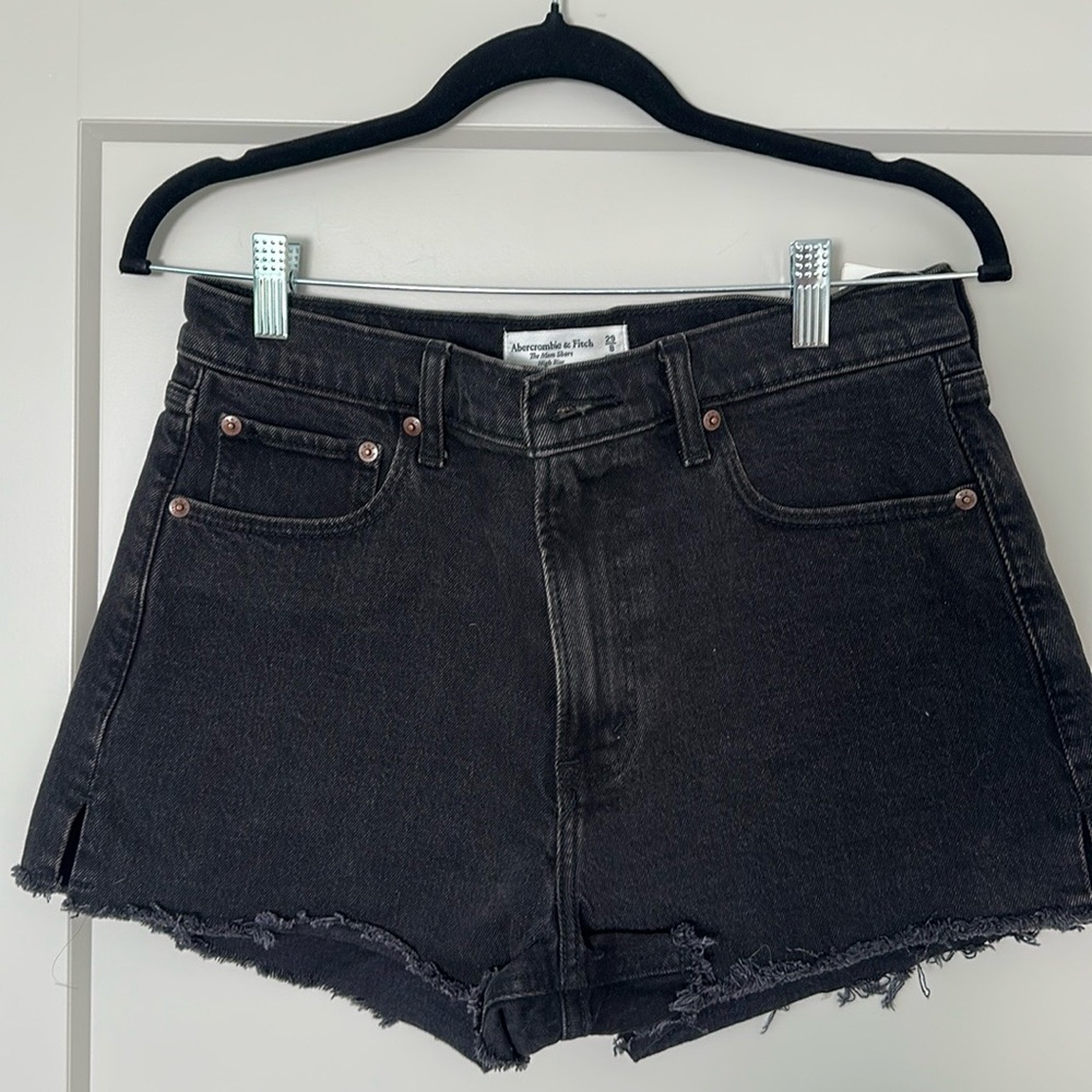 NWT ABERCROMBIE MOM DENIM SHORT